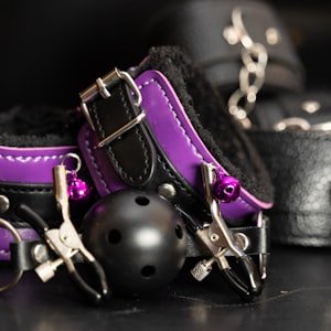 BONDAGE