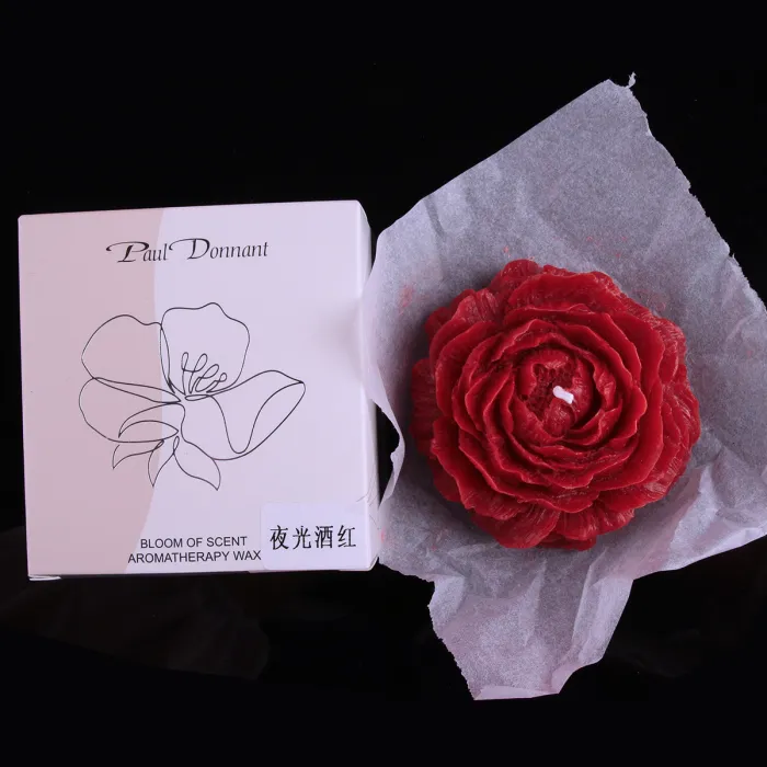 RED ROSE SCENTED CANDEL